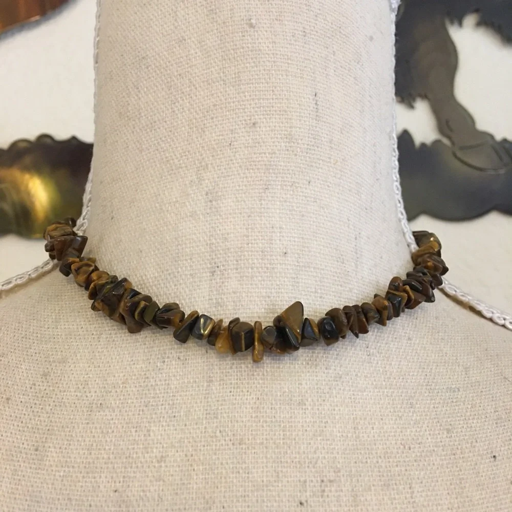 Natural tigers eye bead choker necklace